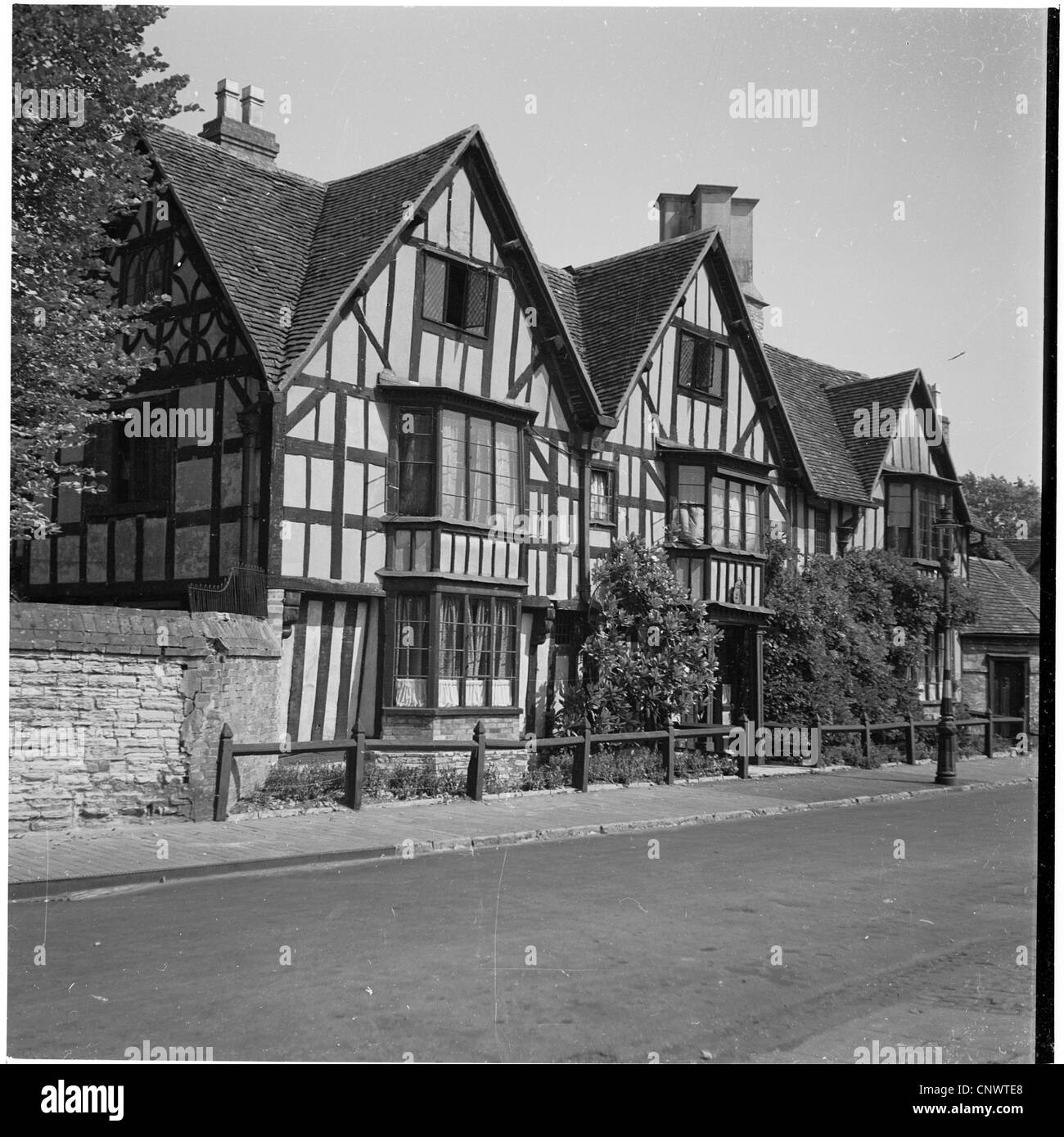 Historische Abbildung der 1950er Jahre Haus in Wilmcote, wo Mary Arden lebte, Mutter William Shakespeare. Stockfoto