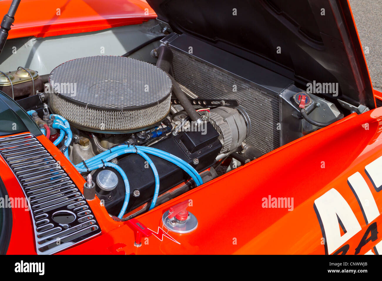 1963 Chevrolet Corvette-Motor. Im Fahrerlager beim CSCC HVRA V8 Challenge treffen in Snetterton, Norfolk, Großbritannien. Stockfoto