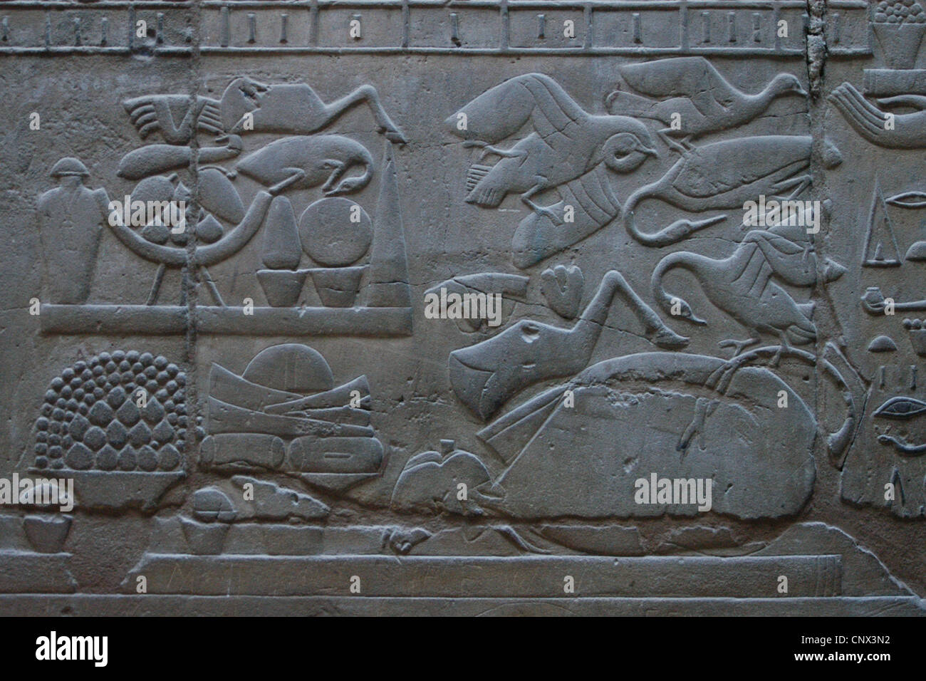 Alte ägyptische Küche. Relief in dem Luxor-Tempel in Luxor, Ägypten. Stockfoto