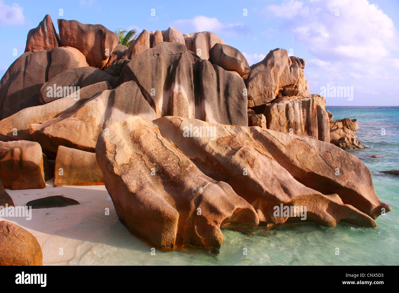 Granit-Bildung am Strand Anse Coco, Seychellen, La Digue Stockfoto
