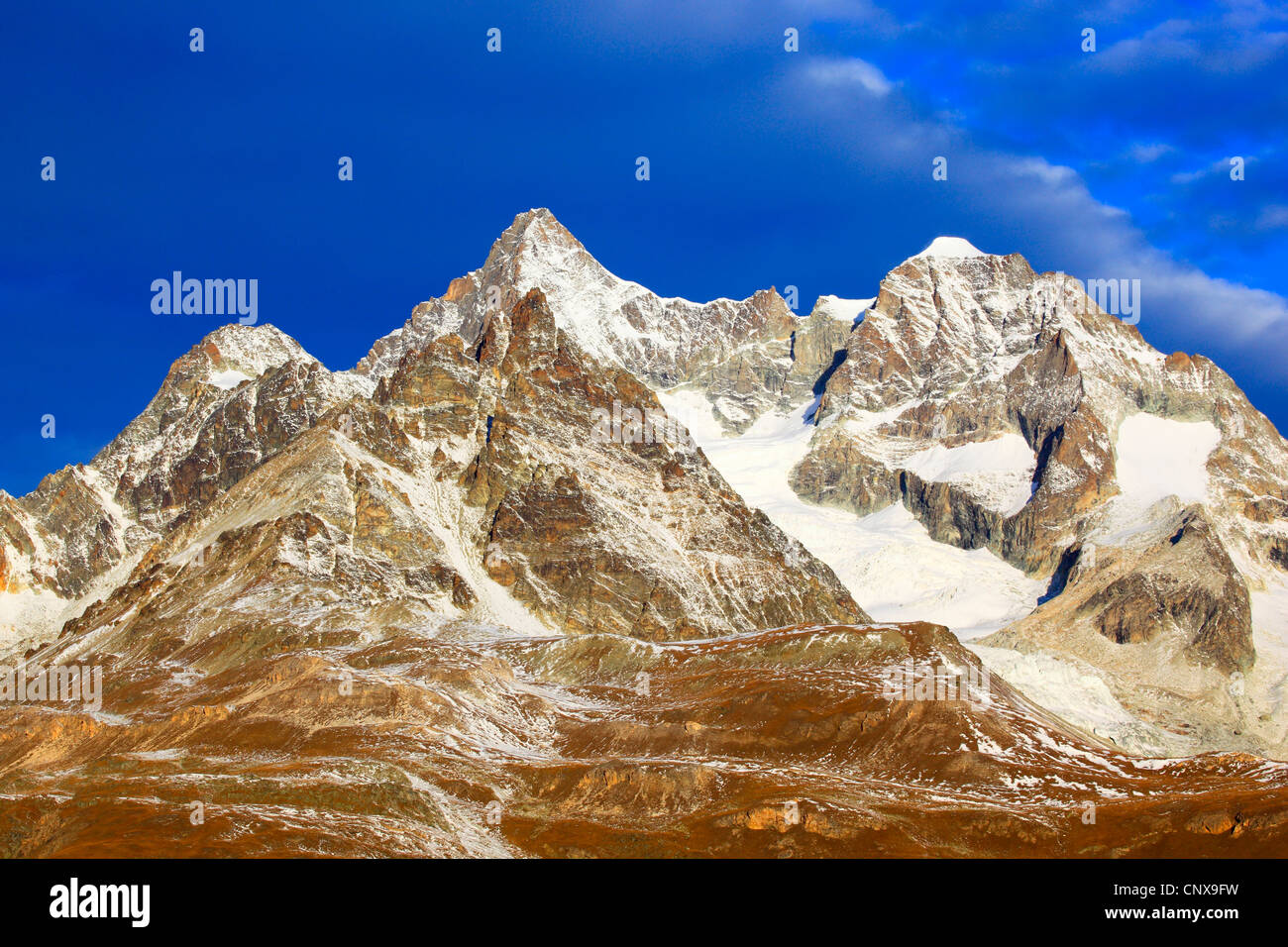 Obergabelhorn (4063 m), Zinalrothorn (4221m), Schweiz, Suisse Alpen, Wallis Stockfoto