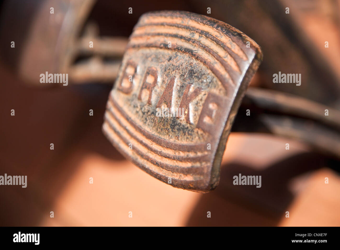 Brake pedal -Fotos und -Bildmaterial in hoher Auflösung – Alamy
