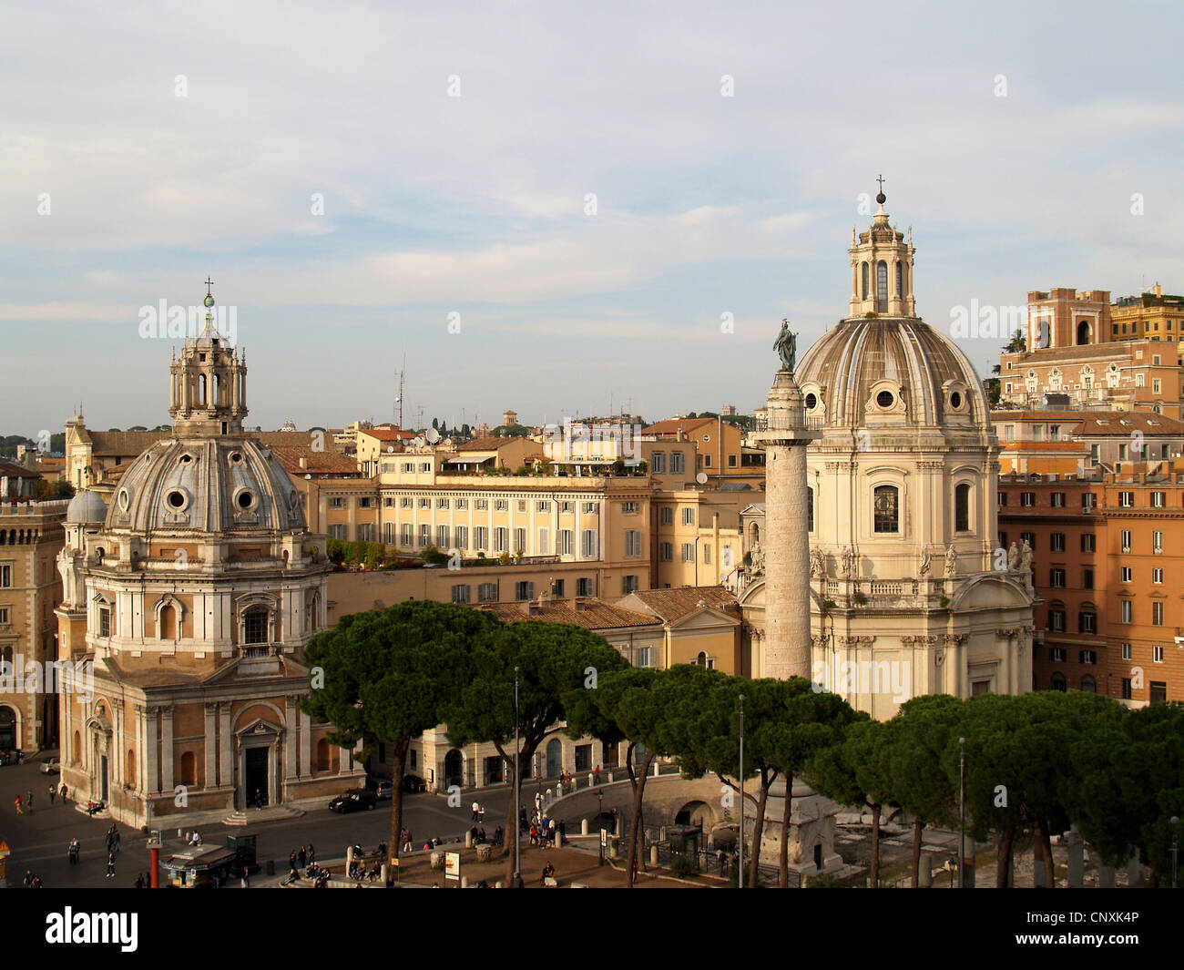 Trajan; s Spalte, Palazzo Valentini aus Spitze Monument von Vittorio Emanuele II, Rom Stockfoto