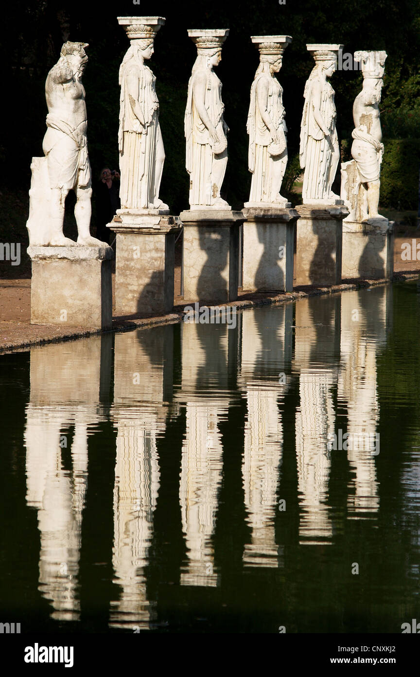 Die Karyatiden des Pools, ägyptische Canopus Hadrians Villa Tivoli Stockfoto