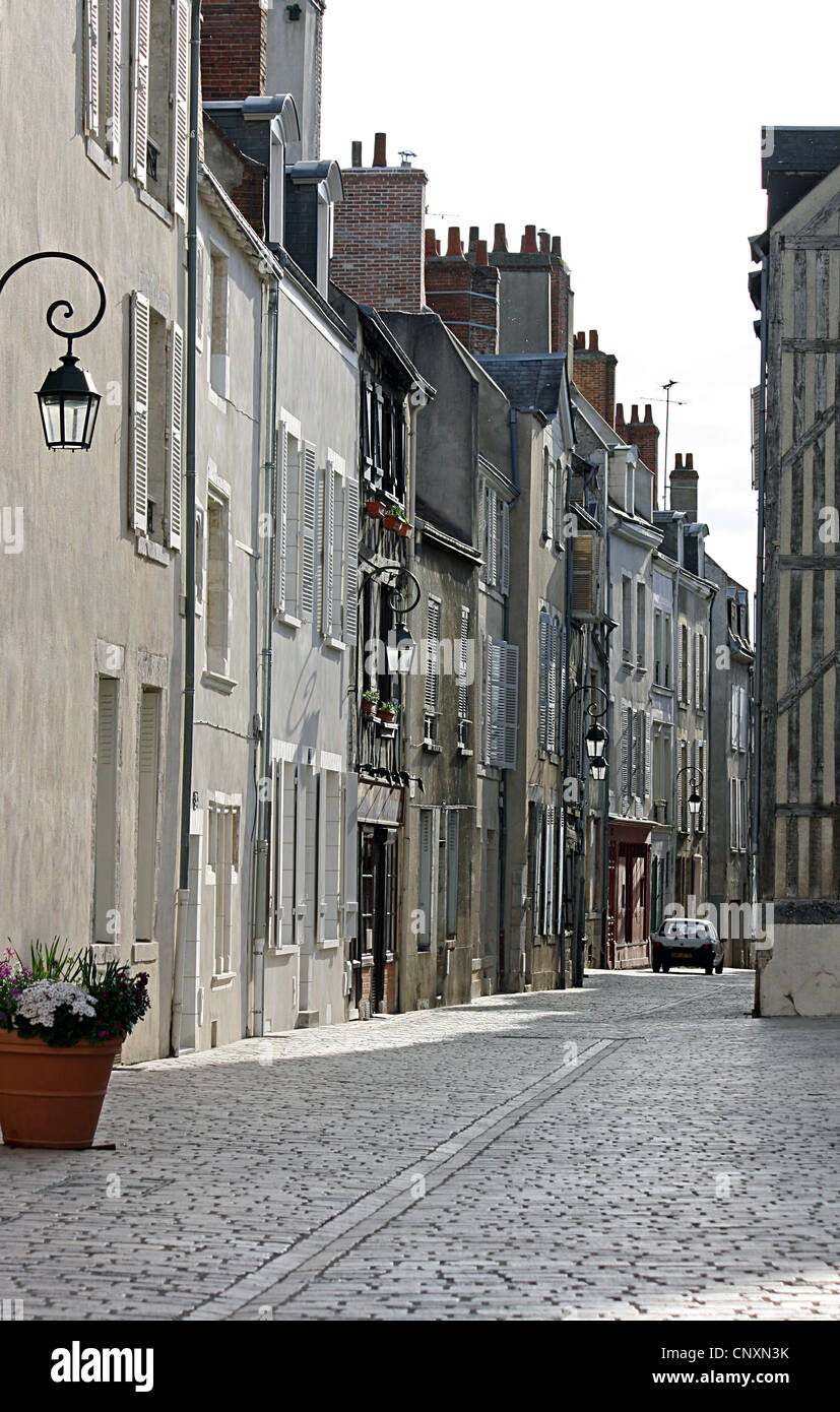 Blick nach Westen, rue Etienne Dolet, Orléans, Frankreich Stockfoto