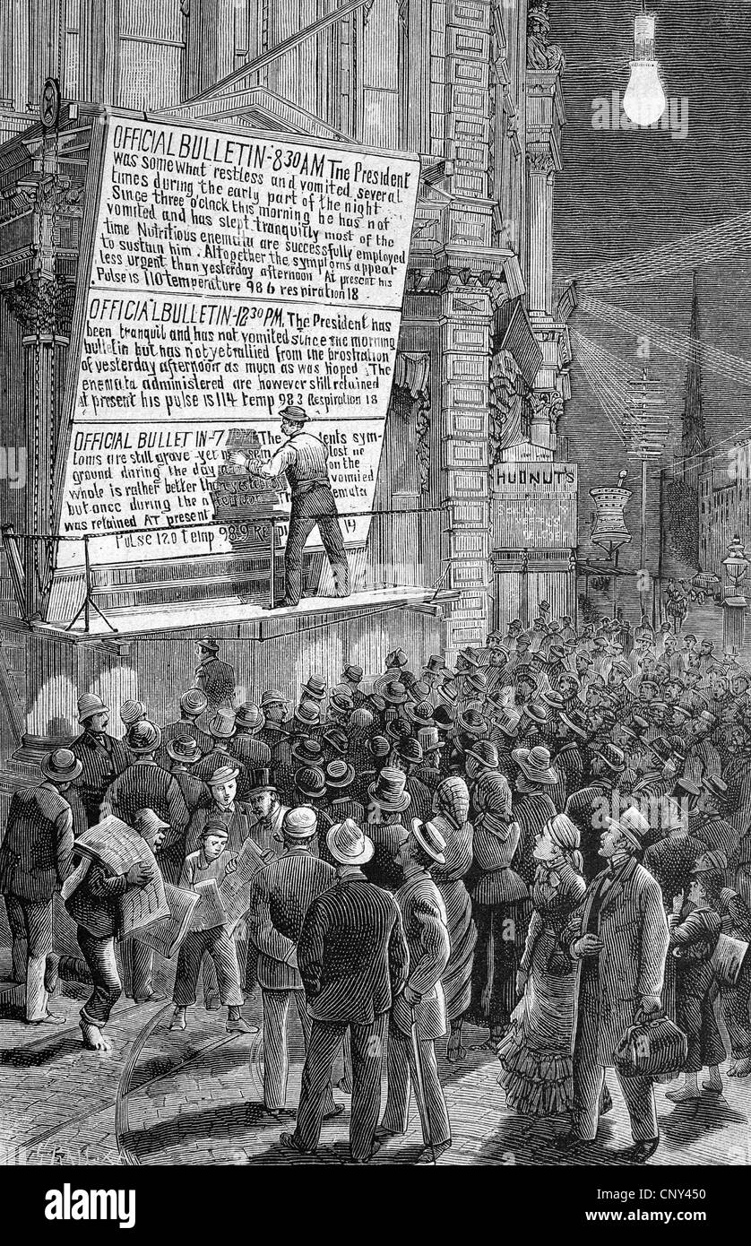 Veröffentlichung der Bulletins über den Zustand der Präsident Garfield vor dem Büro des New York Herald, historische il Stockfoto