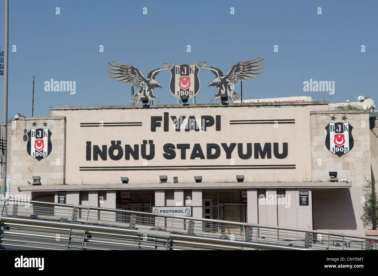 Beşiktaş Football Club Istanbul Türkei Stockfotografie Alamy