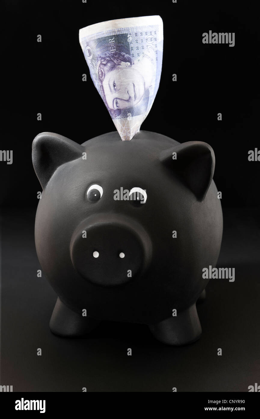 SPARKASSE SPARKASSE GBP 20-Banknote schwarz. Schwarzer Hintergrund Stockfoto