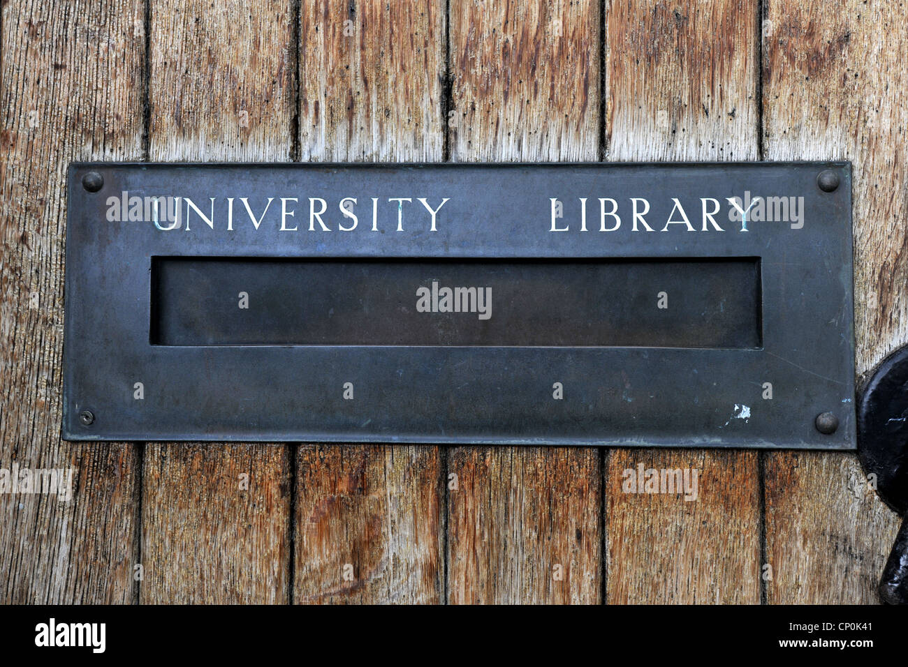 Universität Bibliothek Briefkasten in Durham city Stockfoto