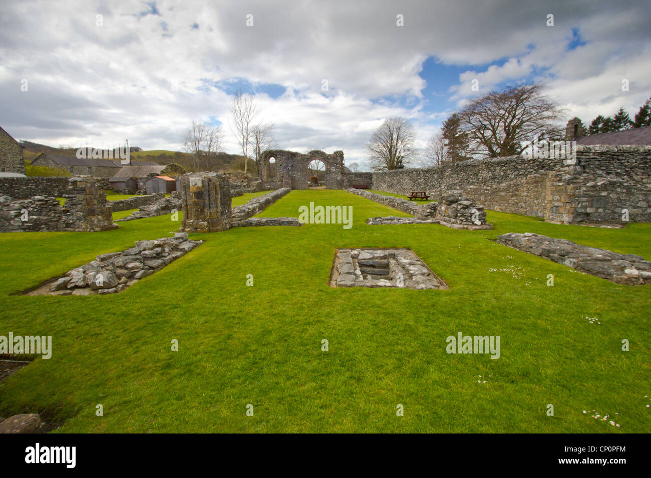 Ystrad Fflur, Strata Florida Zisterzienser-Abtei Ruinen, Mitte Wales Stockfoto