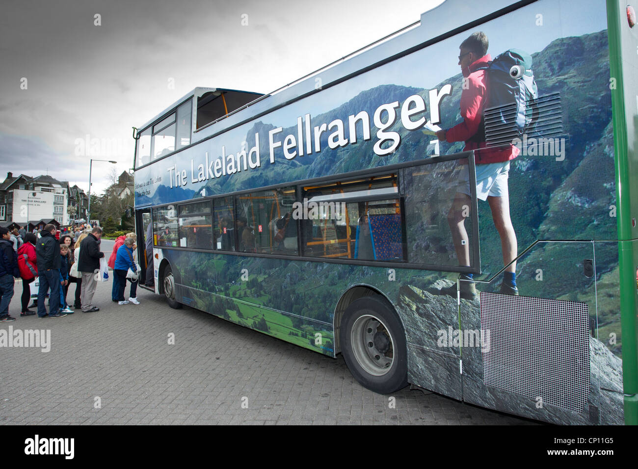 Beste Weg, um die Seen nehmen den Bus der Lakeland Fellranger offene Top Doppeldecker sehen Stockfoto