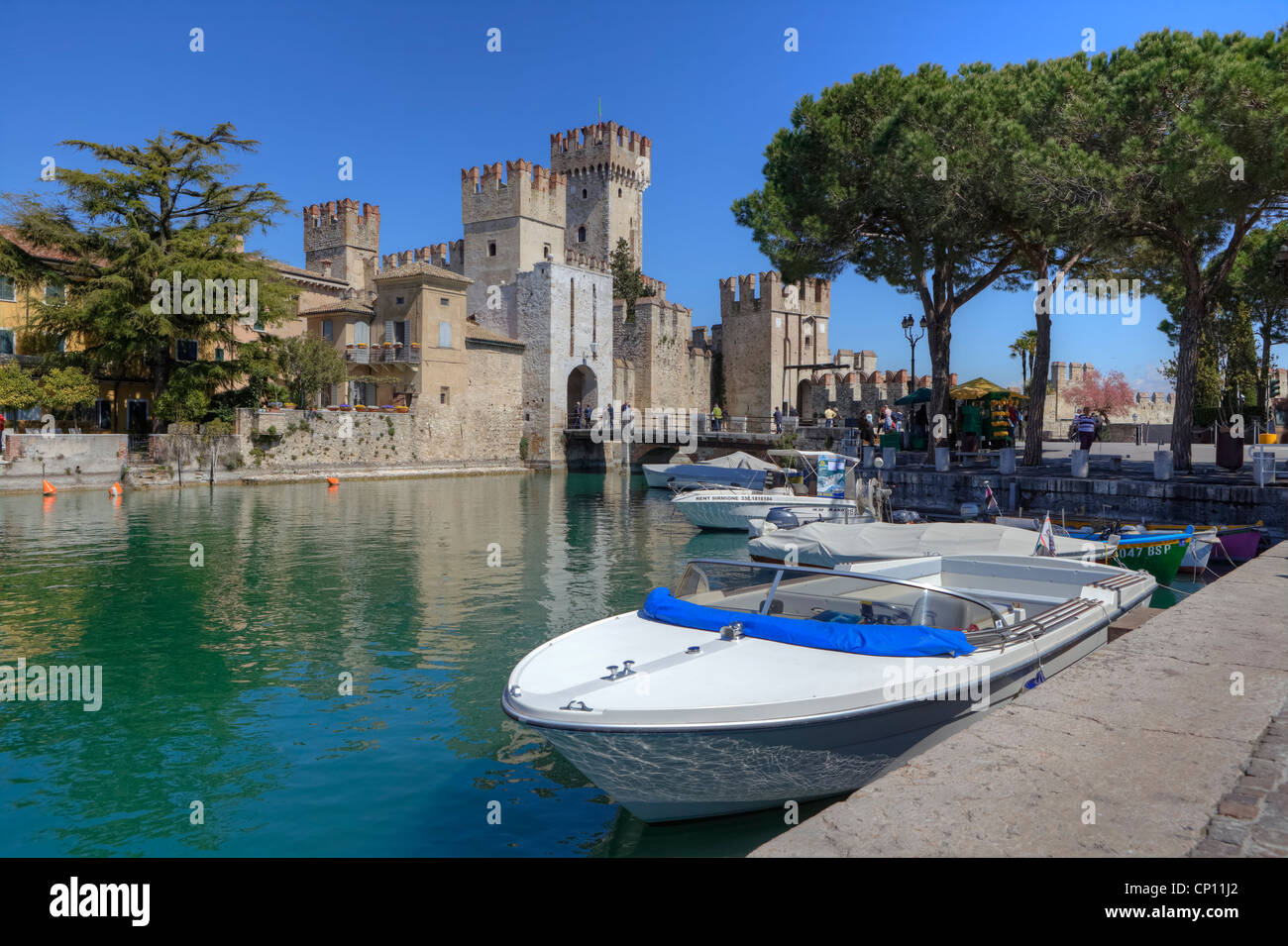 Scaliger Burg in Sirmione, Lombardei, Venetien, Italien Stockfoto