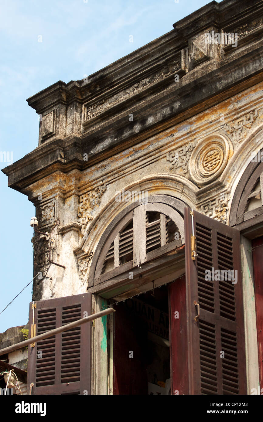 Alten französischen kolonialen Gebäude in Hoi an, Vietnam. Stockfoto