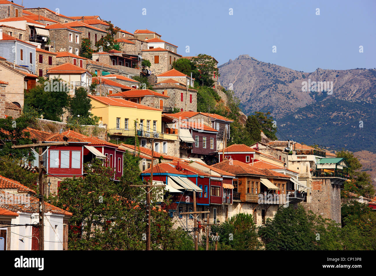 Teilansicht des schönen Molyvos Stadt Lesbos Insel, Ägäis, Nordgriechenland. Stockfoto