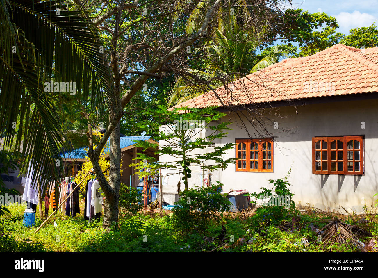 Ländliches Dorfhaus in Krabi, Süden von Thailand Stockfoto