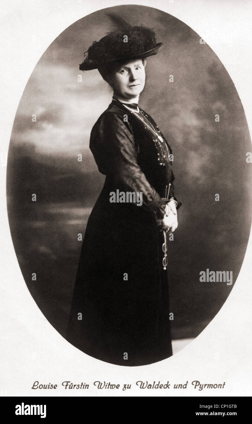 Luise, 6.1.1858 - 2.7.1936, Prinzessin von Waldeck und Pyrmont 29.4.1891 - 12.5.1893, halbe Länge, Postkarte, Verleger Wilhelm Stoecker, Arolsen, ca. 1905, Stockfoto