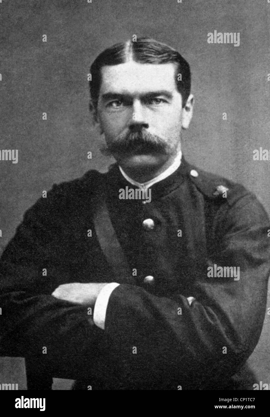 Kitchener, Horatio, 24.6.1850 - 5.6.1916, britischer General, halbe Länge, ca. Stockfoto