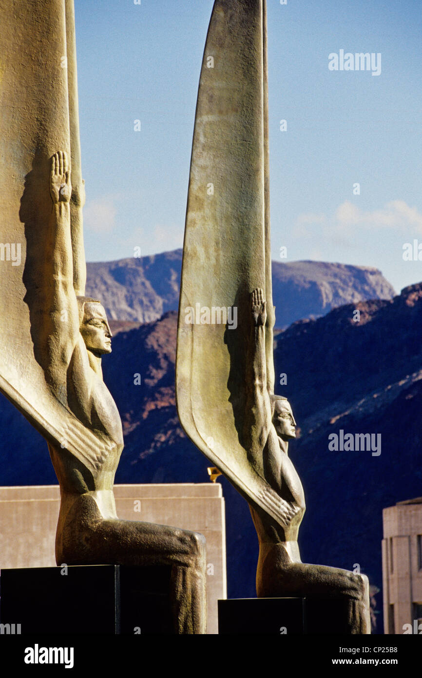 Art-Deco-Statuen, Hoover Dam, Nevada Stockfoto