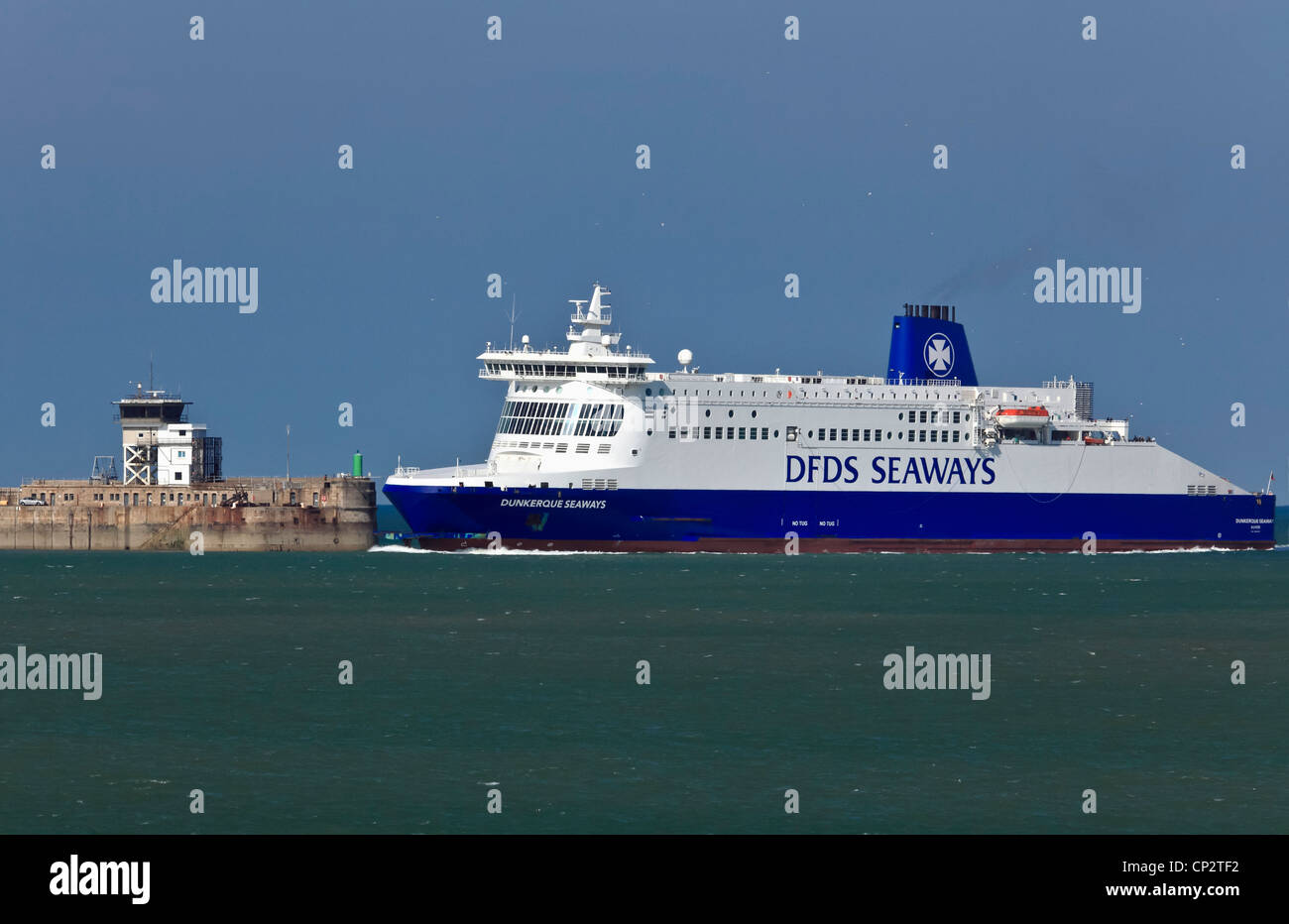 3782. DFDS Fähre in Dover Harbour, Kent, UK Stockfoto