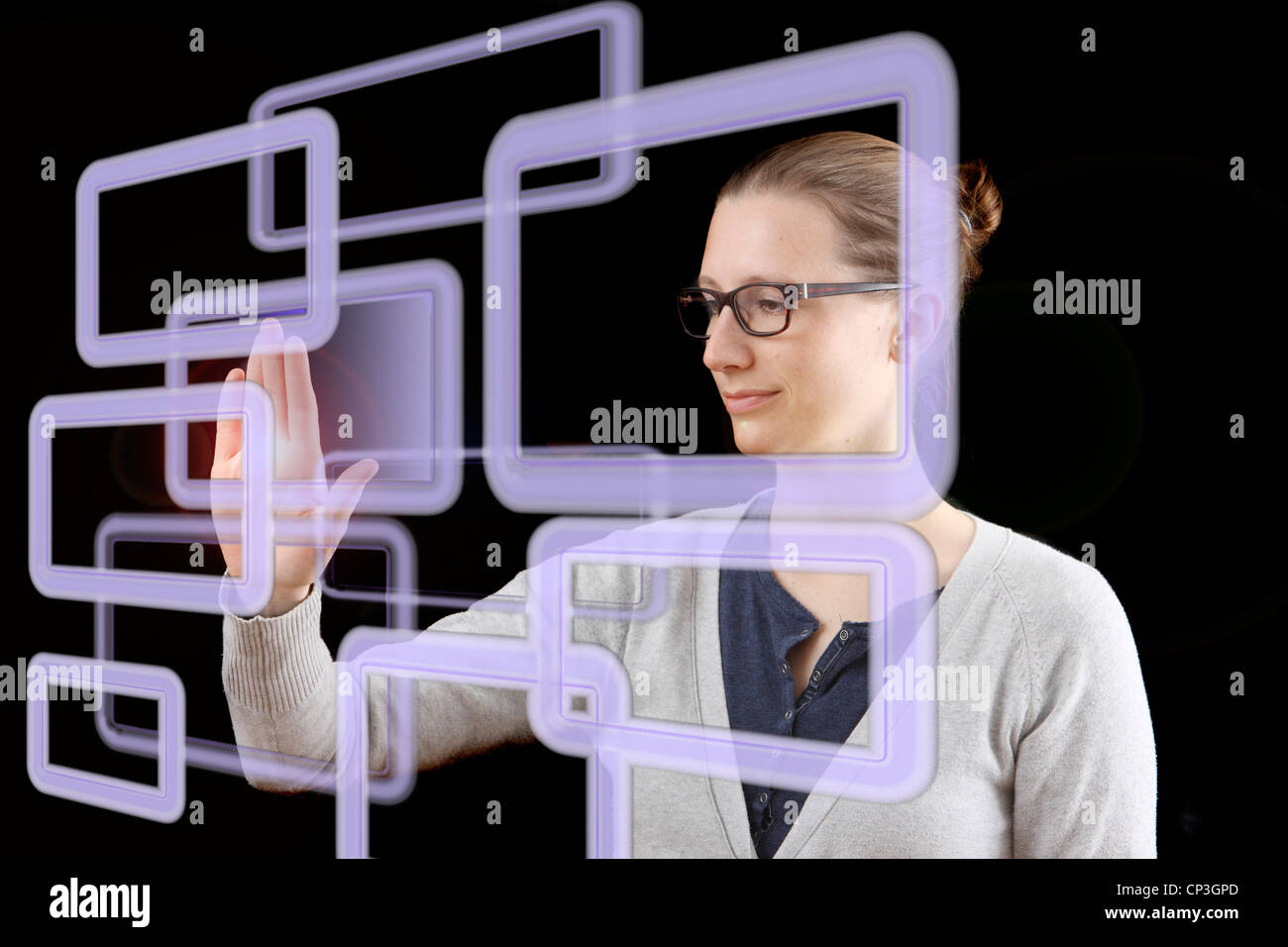 Symbolisches Bild, Symbol, Onlinearbeit, betreiben. Virtuelle Steuerrechner Symbole, Kommunikation, Internet, Software, Programme. Stockfoto