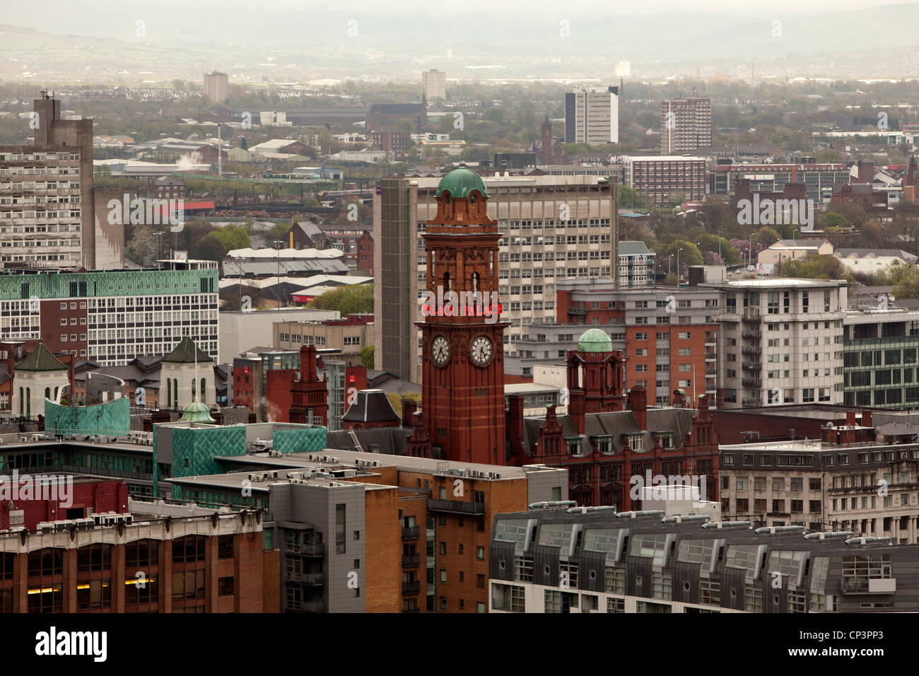 Skyline von Manchester mit Palace Theater Tower in Aussicht. Stockfoto