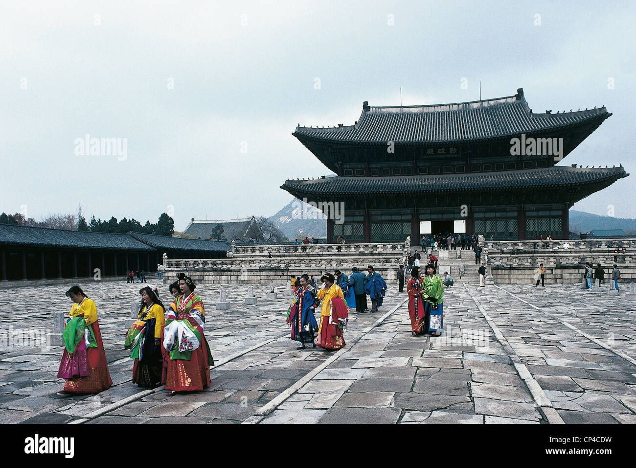 South Korea - Seoul (Seoul). Der Gyeongbokgung Palace und Kyongbok (Palast der glänzenden Glück). Stockfoto