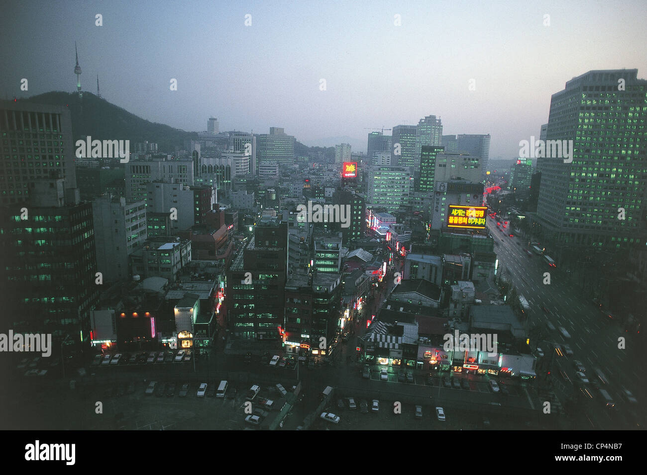 SEOUL KOREA Lichter in der Dämmerung Stockfoto