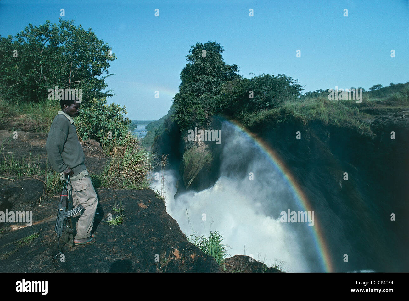 Uganda - Murchison Falls National Park. Die Wasserfälle des Flusses Nil. Regenbogen. Stockfoto