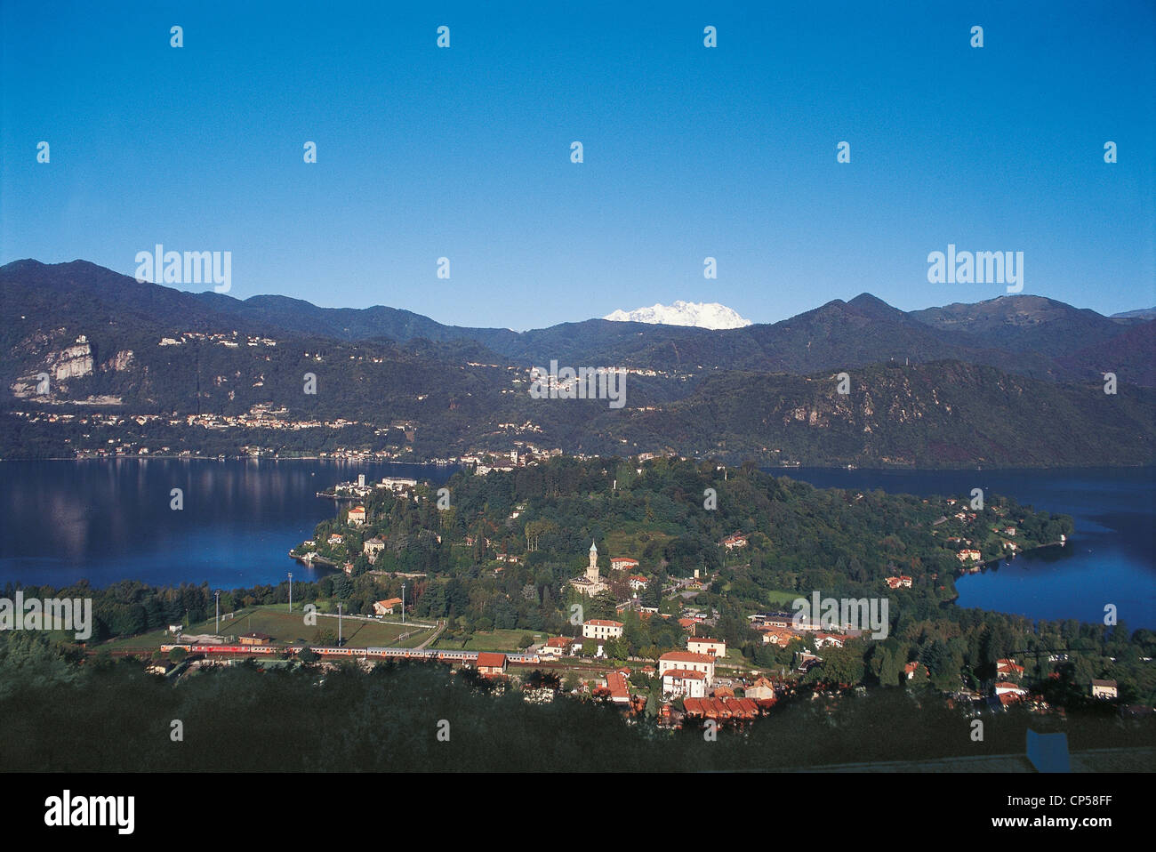 Piemonte. Blick auf Monte Rosa vom Lago d ' Orta. Stockfoto