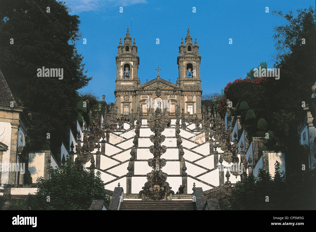 Um das Heiligtum des Portugal Braga Bom Jesus Monte trat Barock Stockfoto