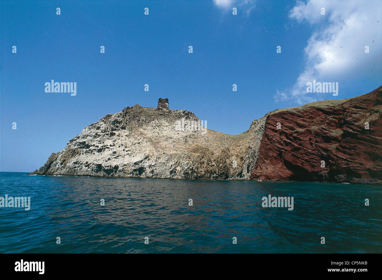 Tuscany - toskanischen Archipel Nationalpark - Insel Capraia (LI). Cala Rossa. Stockfoto