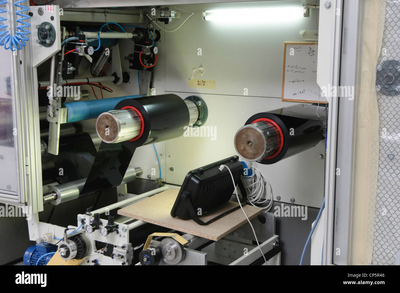 Herstellung Von Vim Digitalen Druckplatten Für Offset-Druckmaschine  Stockfotografie - Alamy