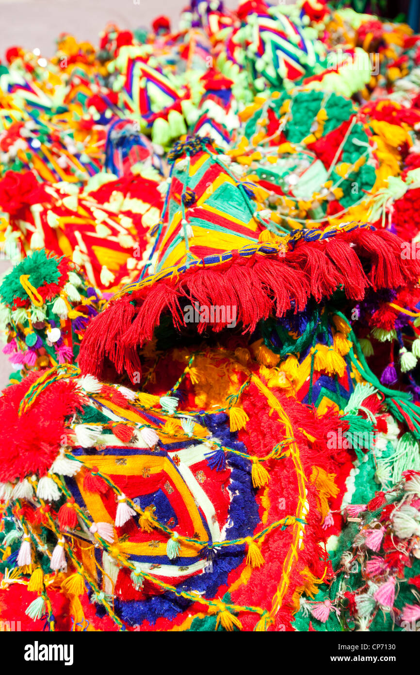 Berber Hüte zum Verkauf in Marrakech, Marokko. Stockfoto