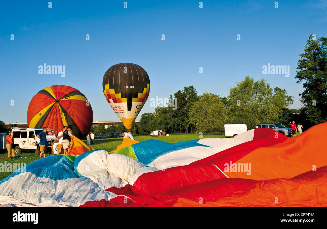 Europa-Italien-Piemont (Provinz Cuneo) Mondovì World Air Spiel 2009 Ballons Stockfoto