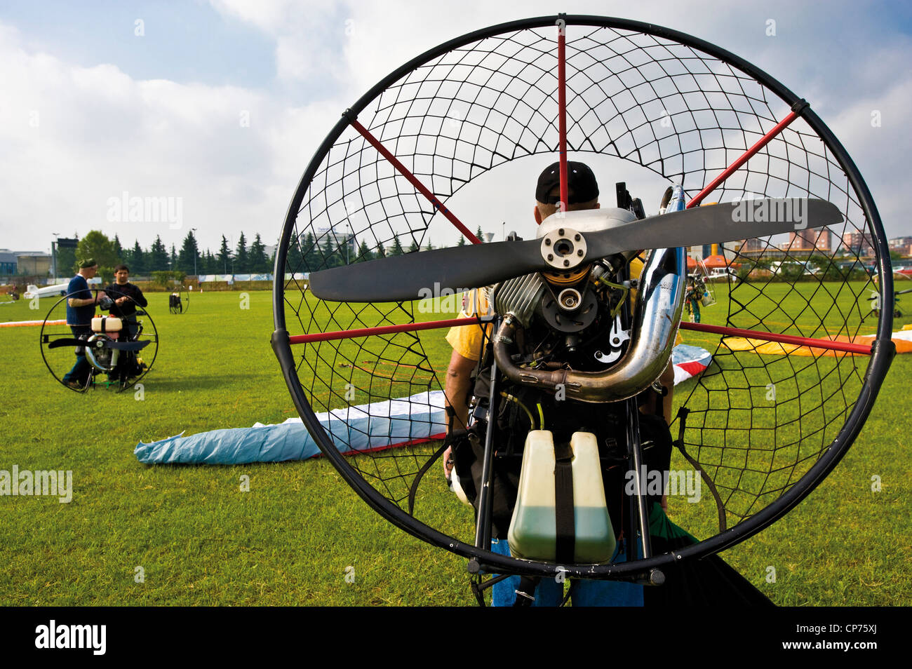 Europa Italien Piemont-Provinz von Turin Collegno Airport World Air Games 2009 Motor Paragliding Stockfoto