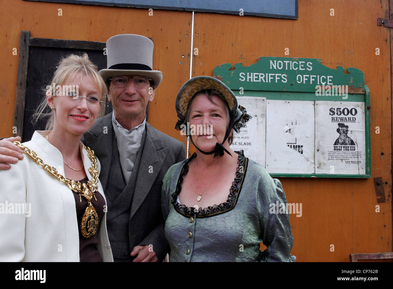 Cathy Bowyer, Bürgermeister von Calne und Teilnehmer am Calne Country Music Festival im Showground, Beversbrook Stockfoto