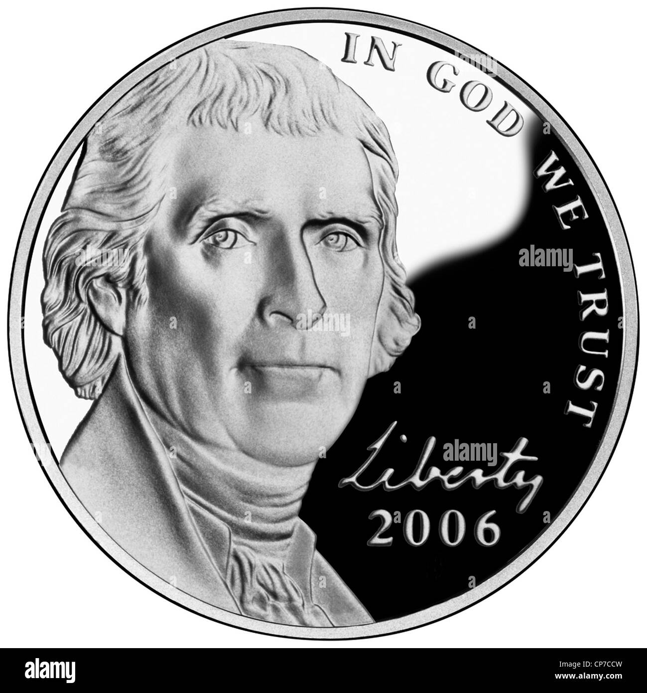 USA oder American Nickel mit Gesicht des Präsidenten Thomas Jefferson isoliert auf weißem Hintergrund. Stockfoto