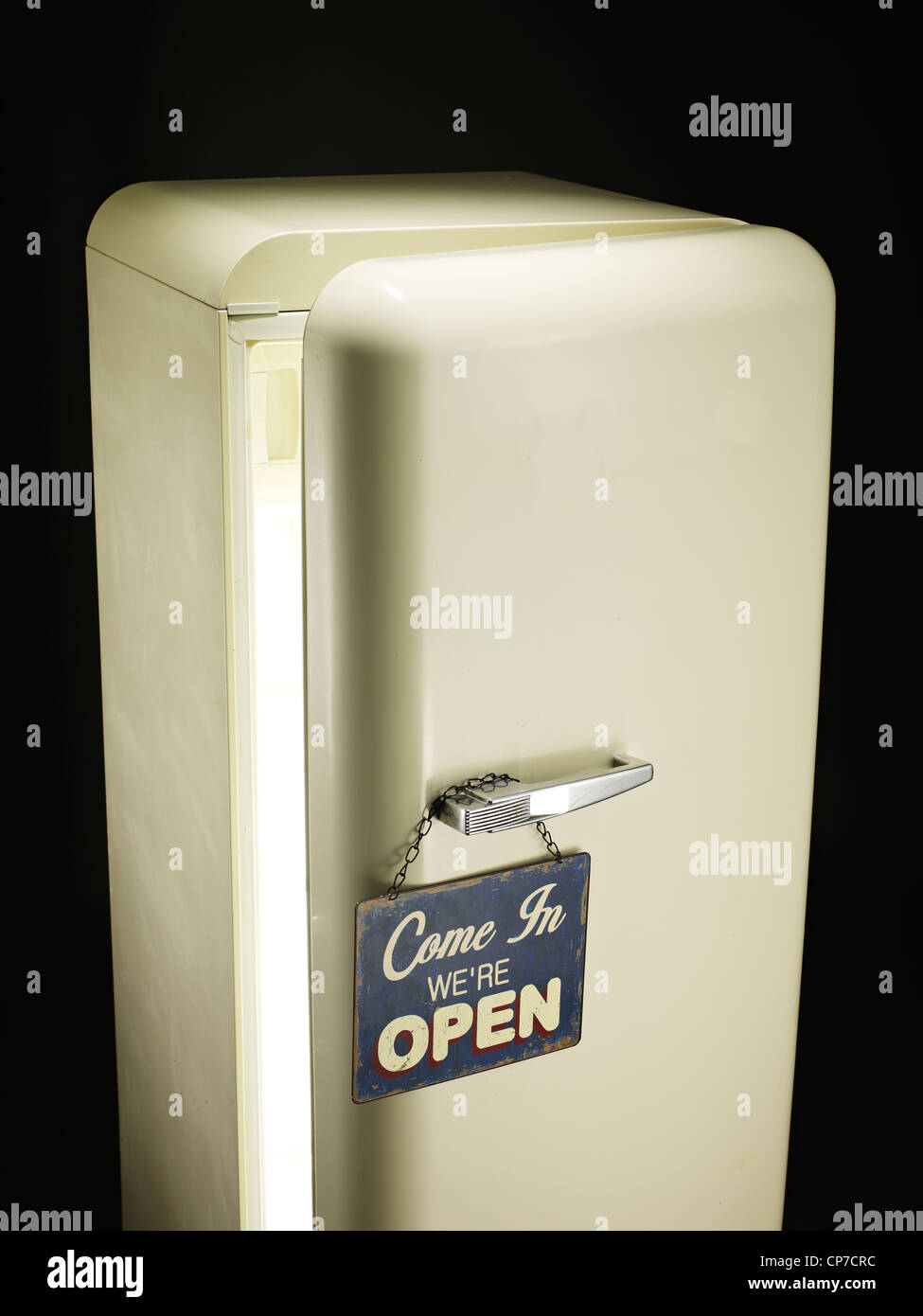 Kühlschranktür geöffnet Stockfoto