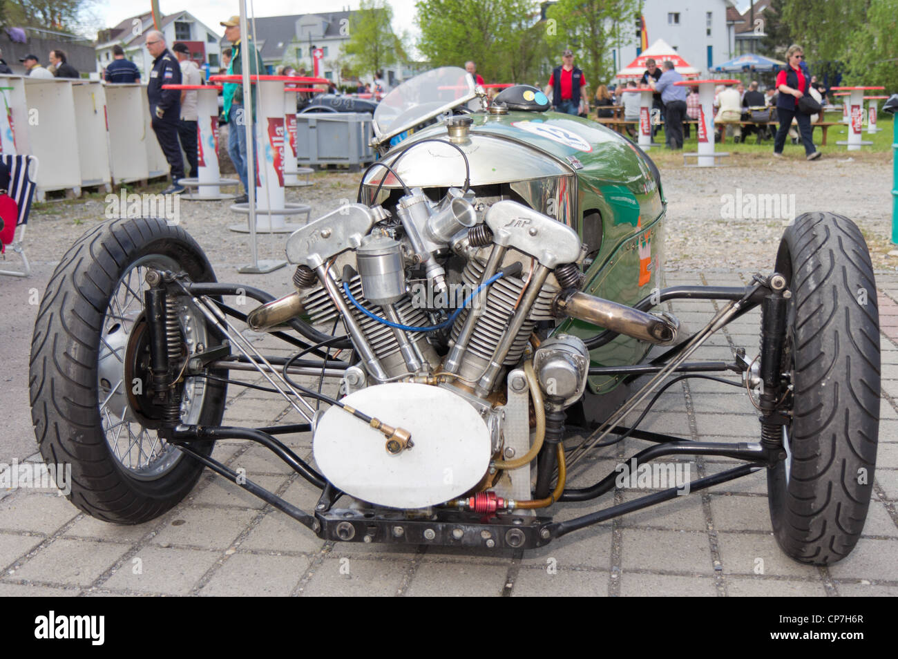 Oldtimer Rennwagen Morgan Super Sport aus dem Jahr 1930 auf dem Display beim Grand Prix in Mutschellen, SUI am 29. April 2012. Stockfoto