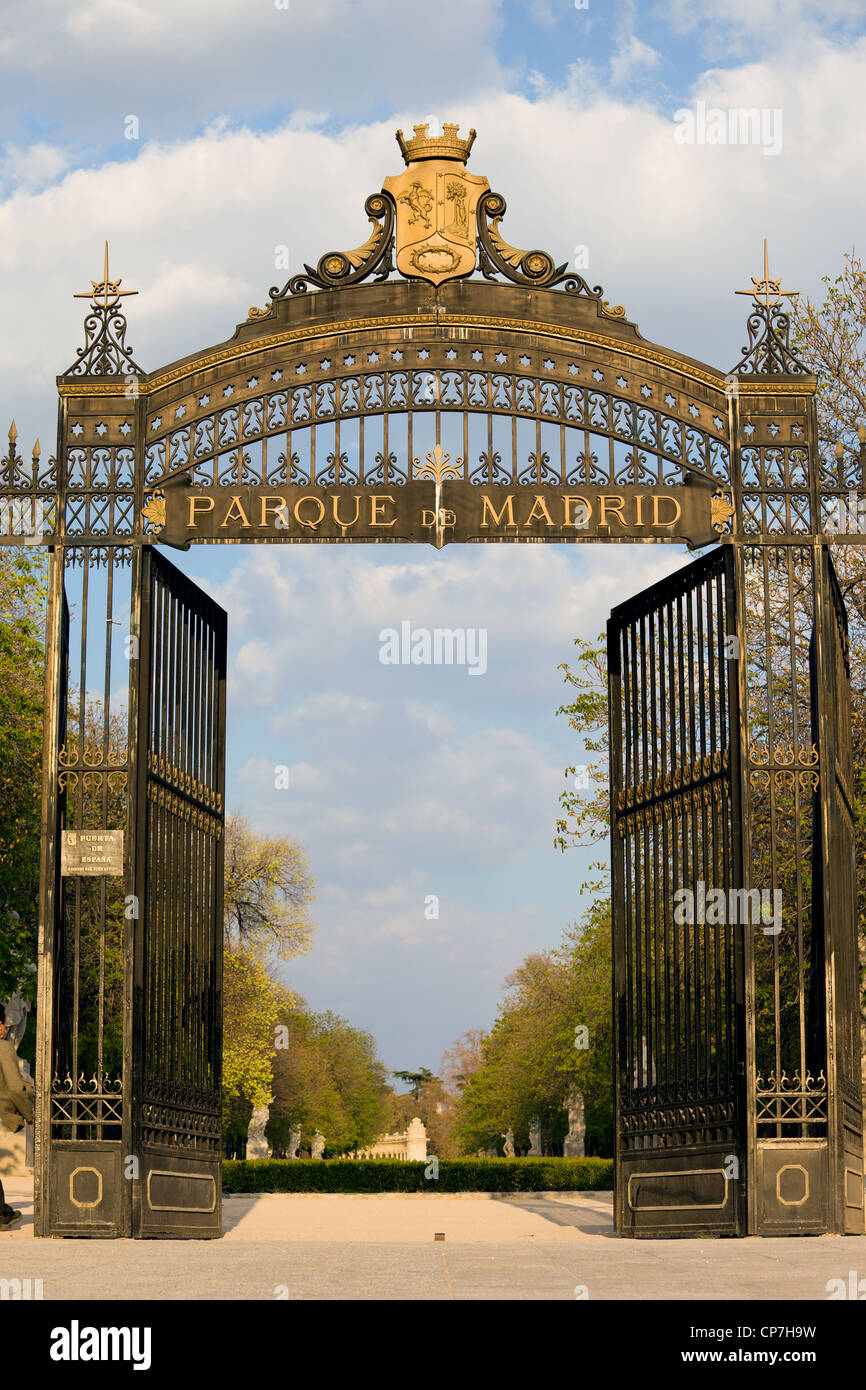 Puerta de Espana Eingang Buen Retiro Park in Madrid, Spanien Stockfoto