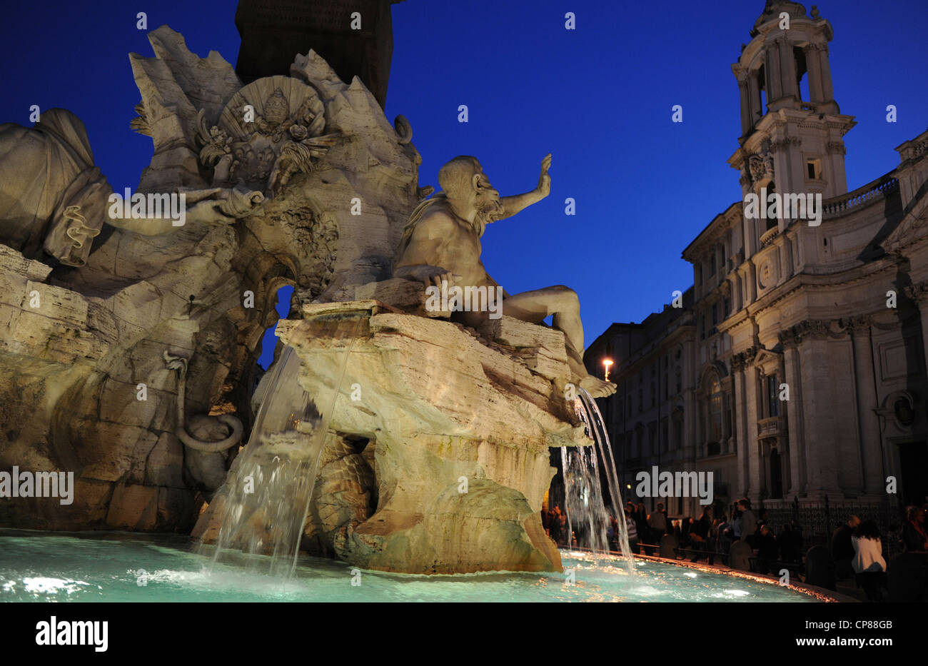 Piazza Navona und vier-Ströme-Brunnen Rom, Italien Stockfoto