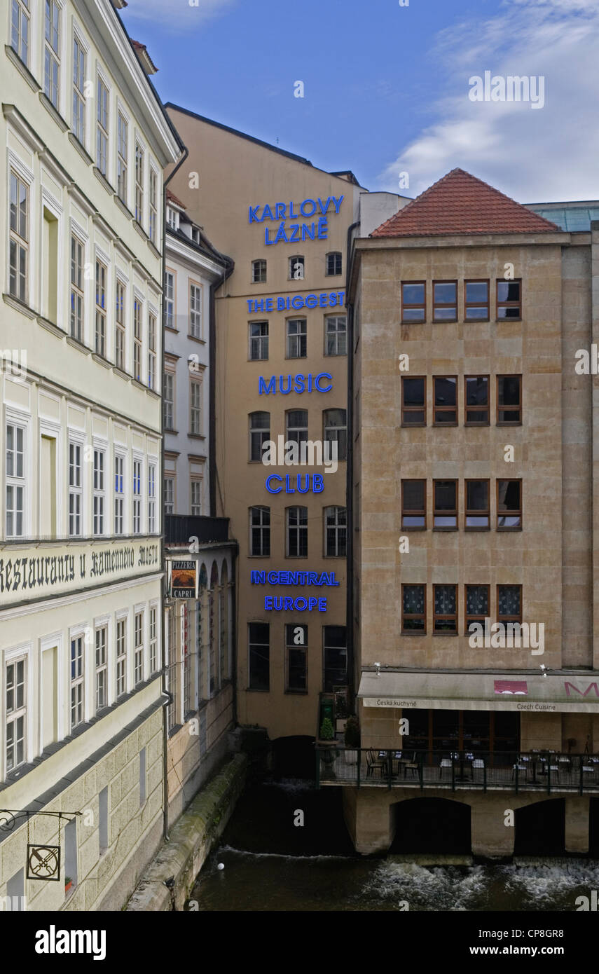 Karlovy Lazne Music Club und Restaurants von Charles Brücke Stare Mesto Prag Tschechische Republik Stockfoto