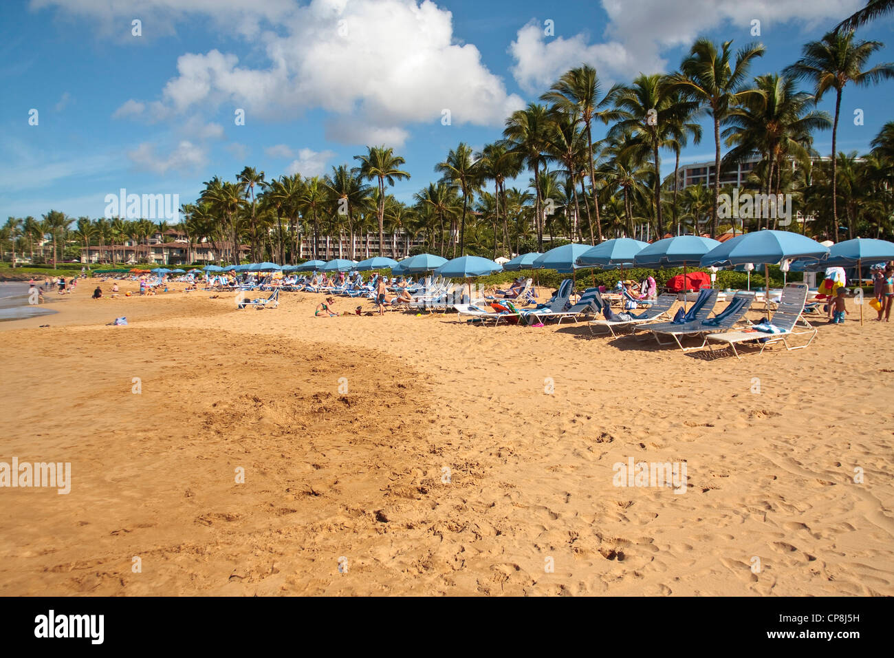 Strand hinter Grand Wailea Hotels in Maui. Stockfoto