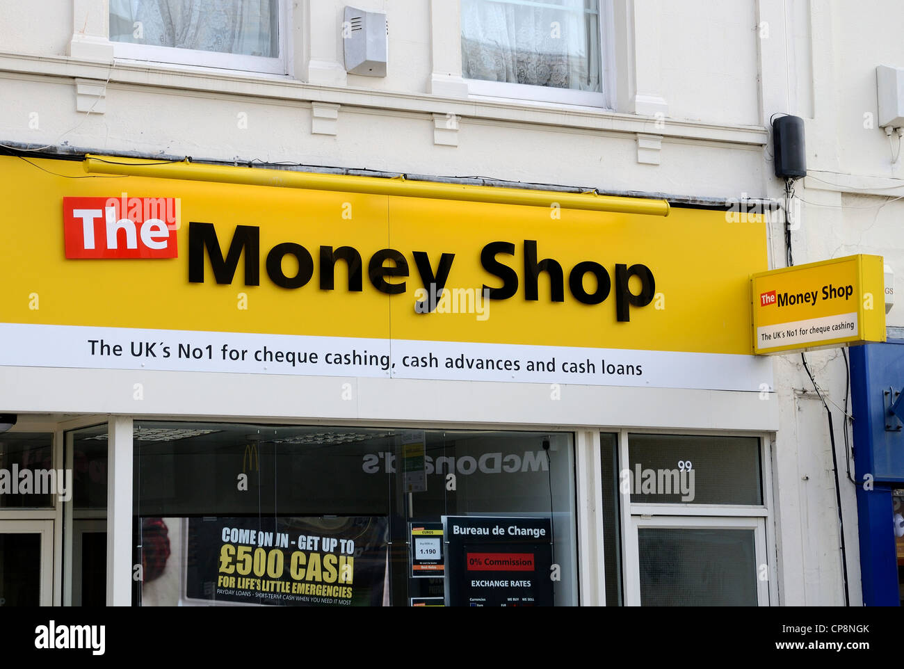 "Das Geld Shop" a High Street Bargeld Darlehen und Scheck einlösen Einrichtung in Großbritannien Stockfoto