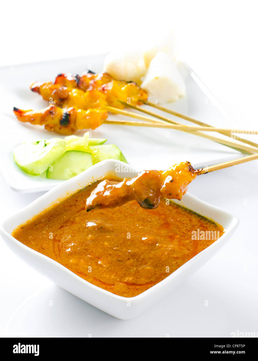 Leckere Hähnchen-Satay am Spieß Stockfoto