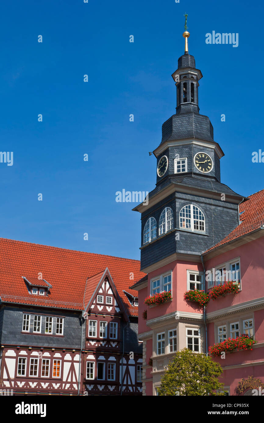 Deutschland, Thüringen, Eisenach, Blick auf Rathaus am Marktplatz Stockfoto