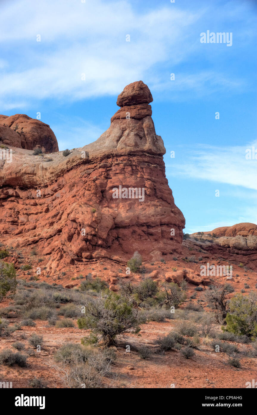 Einer der die Pinnacles im Bereich Rock Pinnacles am nördlichen Ende von The Great Wall im Arches National Park, Utah Stockfoto