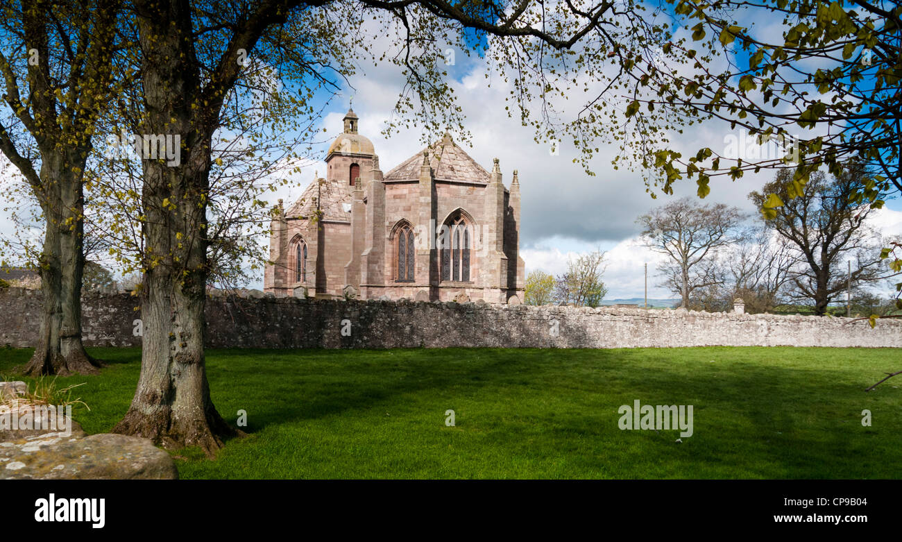 Ladykirk-Kirche, erbaut im Auftrag von König James IV von Schottland Stockfoto