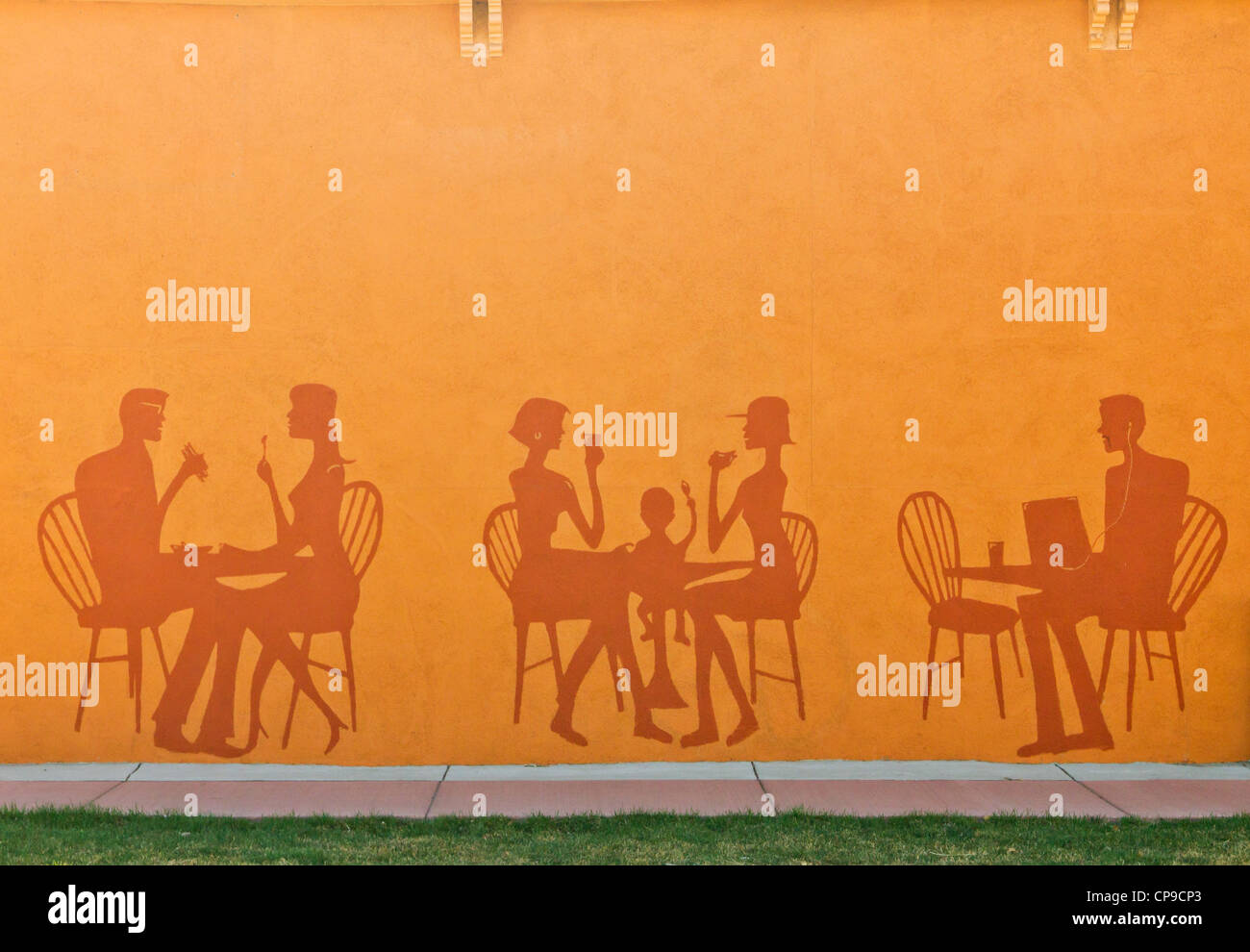 Silhouetten von Menschen Essen im Restaurant-Cafe Stockfoto