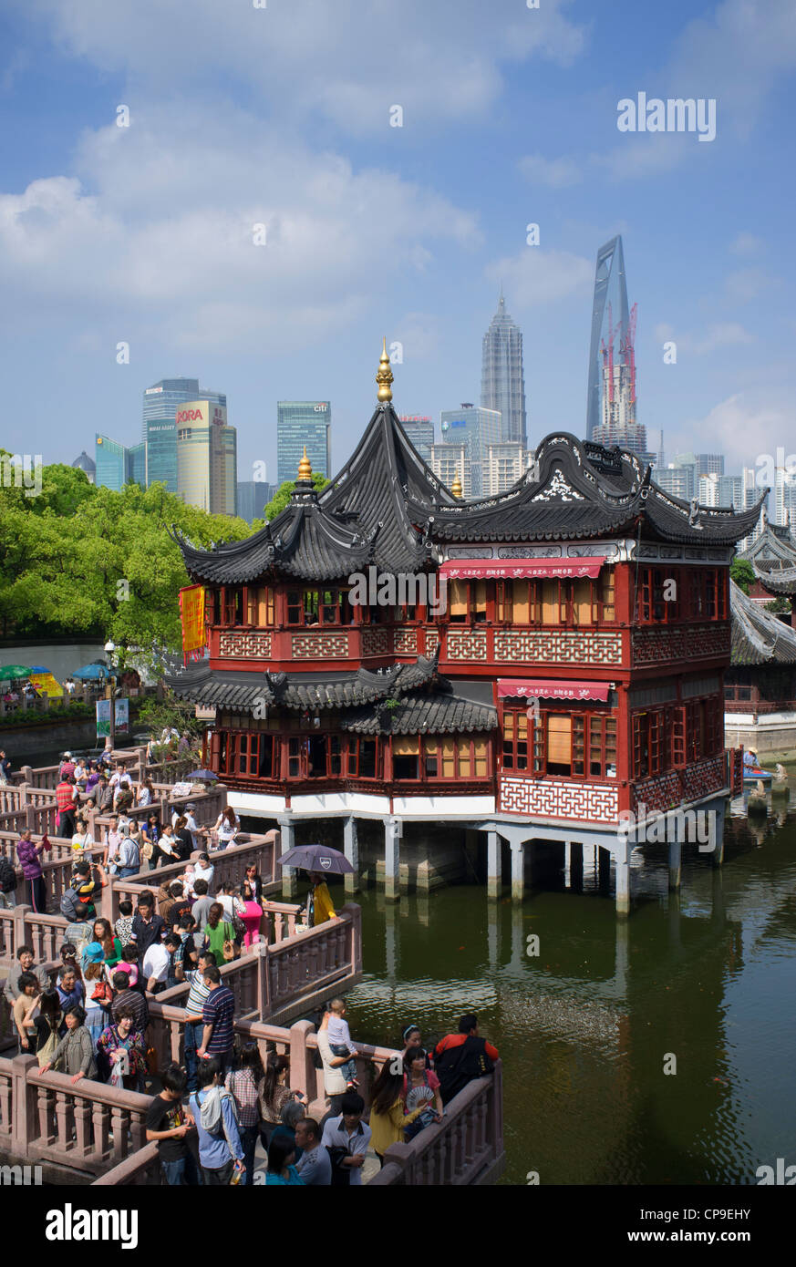 Ansicht des Teehauses im Yu-Garten in Shanghai China Stockfoto